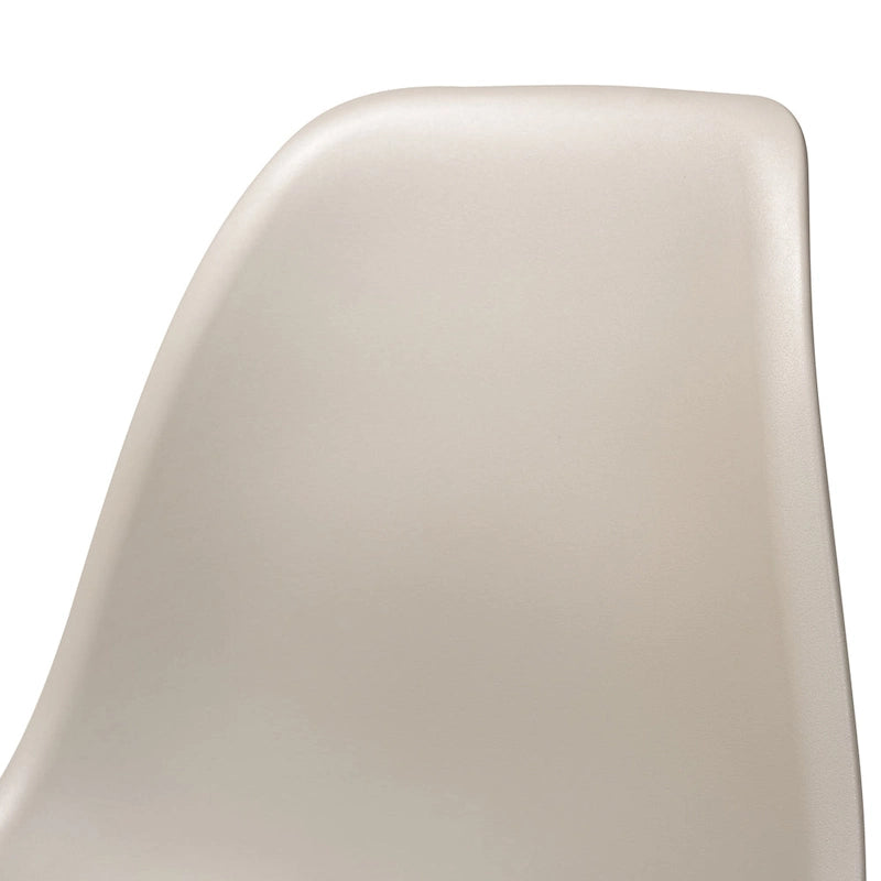 Chaise de salle à manger moderne en polypropylène avec pieds en bois de hêtre