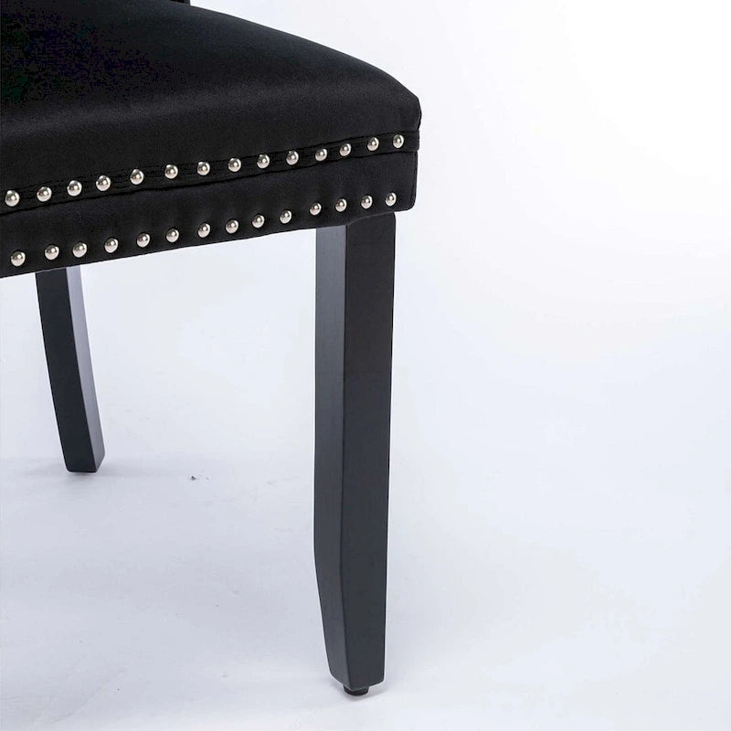 Chaise de salle à manger capitonnée en velours avec pieds en bois cloutés