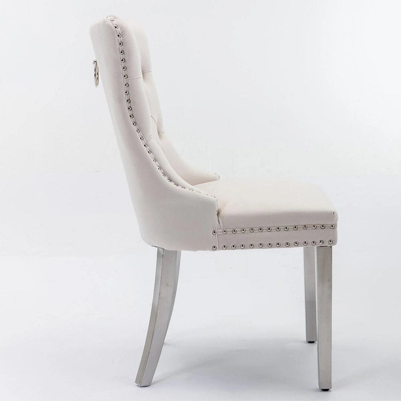 Chaise de salle à manger capitonnée en velours avec pieds en bois cloutés