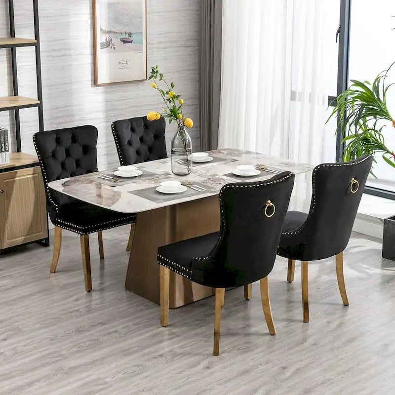 Chaise de salle à manger capitonnée en velours avec pieds en bois cloutés