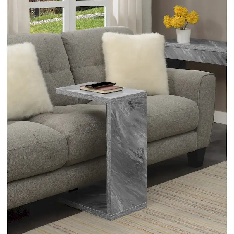 Table d'appoint en C, moderne, minimaliste