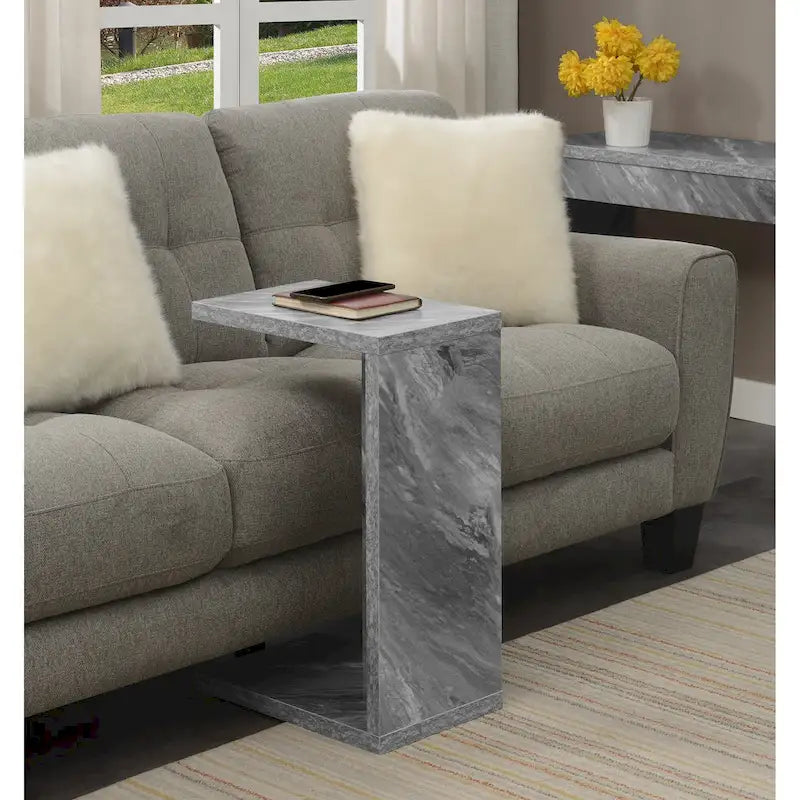 Table d'appoint en C, moderne, minimaliste