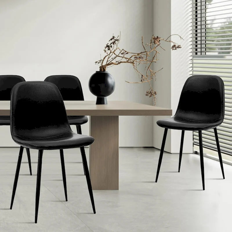 Chaise de salle à manger moderne capitonnée en similicuir