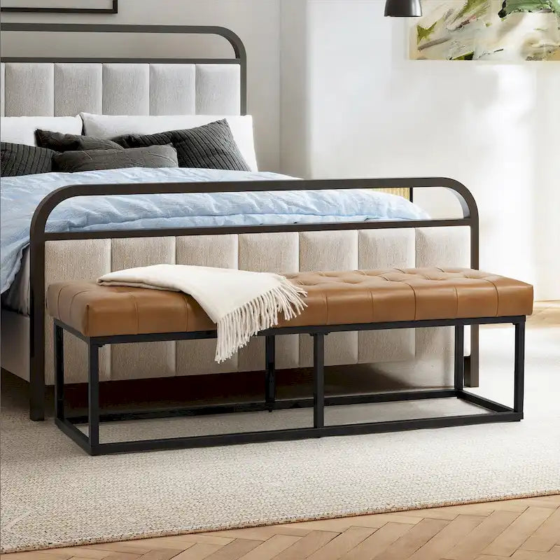 Banc de chambre à coucher classique capitonné en cuir véritable avec base en métal